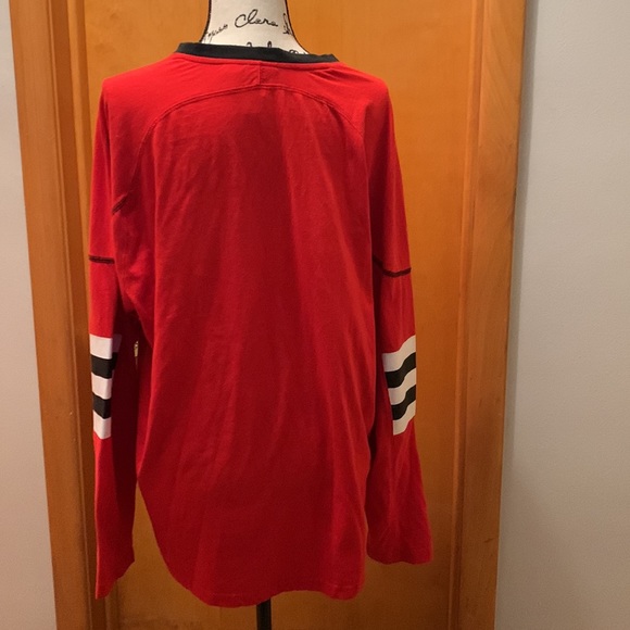 Reebok Chicago Blackhawks Faceoff Edge Long Sleeve T-Shirt - Picture 3 of 6